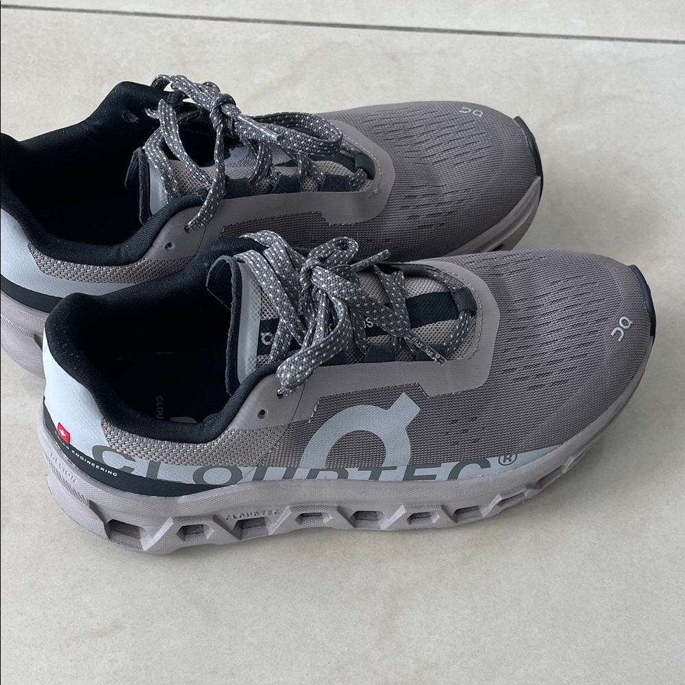 On Running Charcoal and Black Sneakers